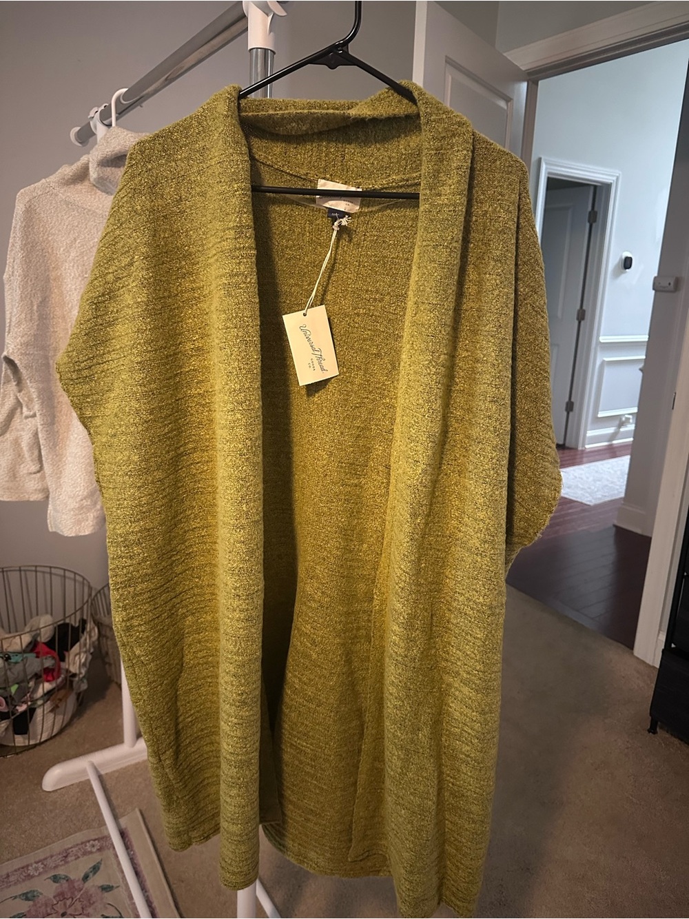 Universal Thread Olive Green Open-Front Short Sleeve Cardigan